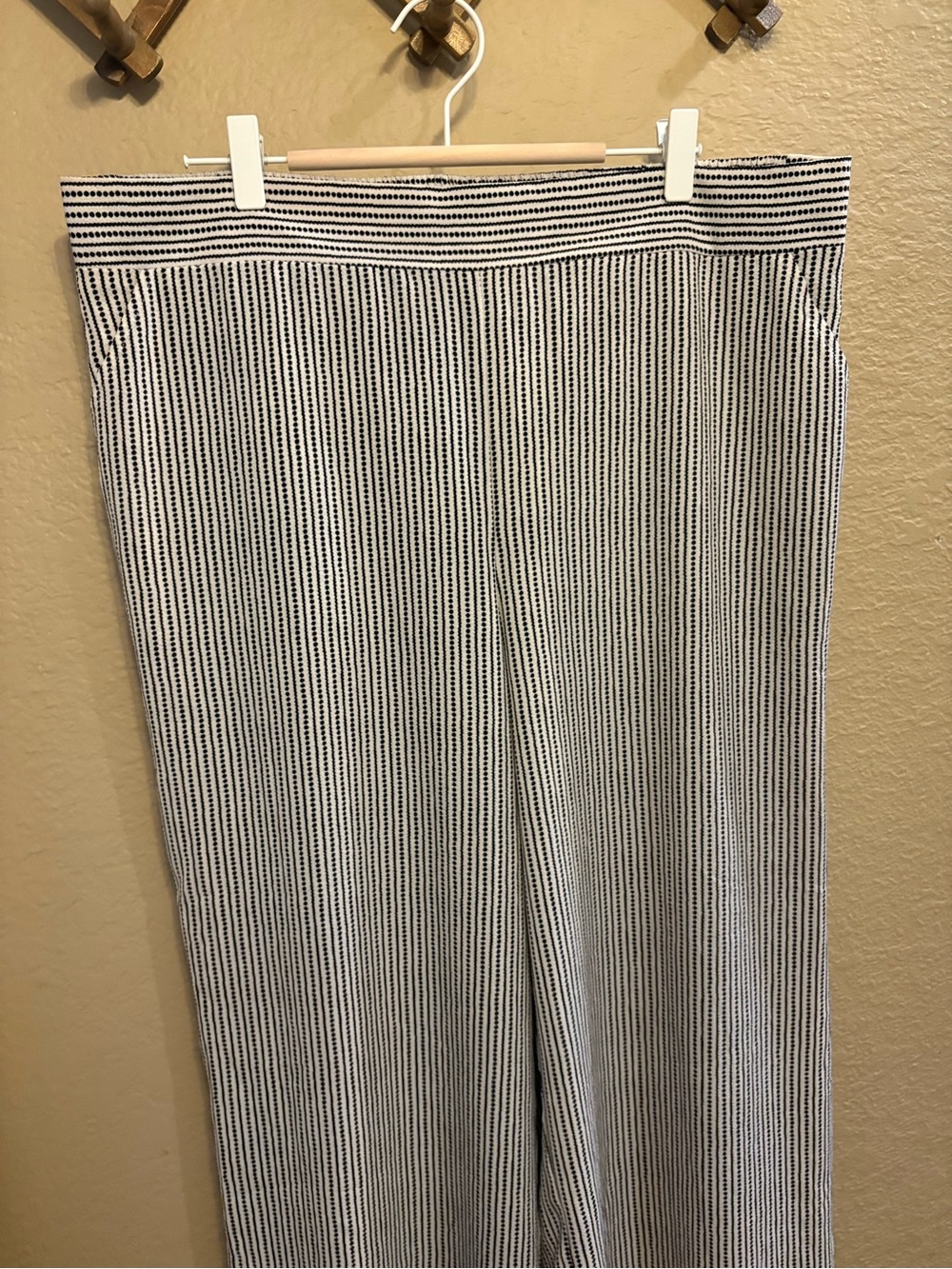 Max Studio Black and White Striped pants